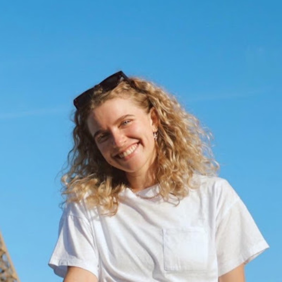 Meet your Posher, Jaclyn - Picture 1 of 1